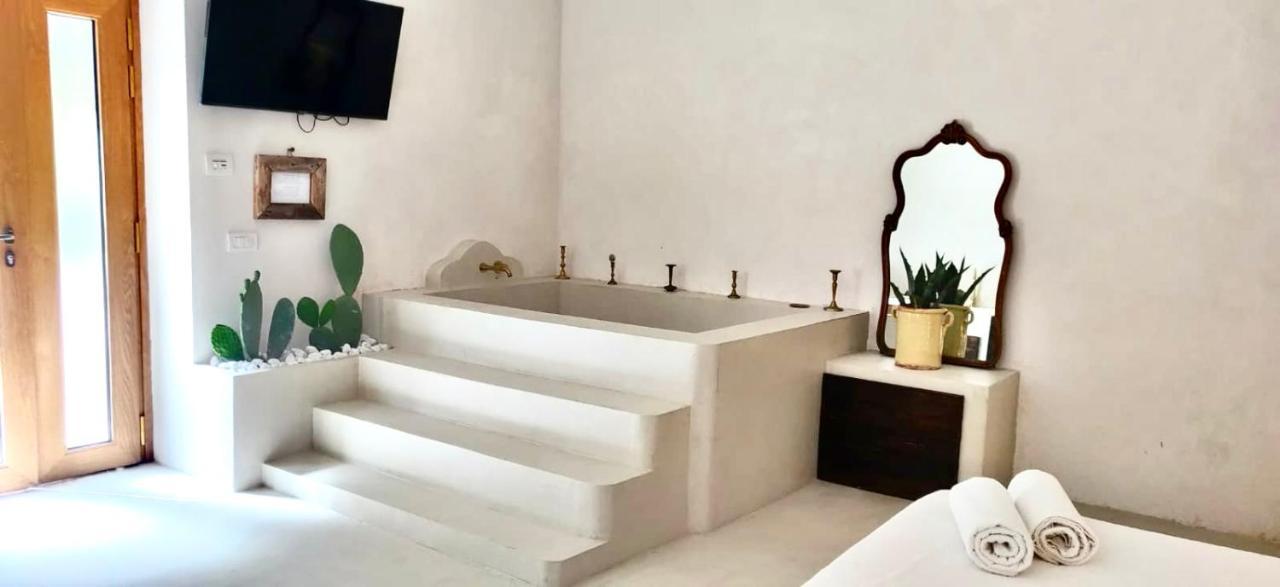 Mareulivi Bed & Breakfast Ostuni Dış mekan fotoğraf